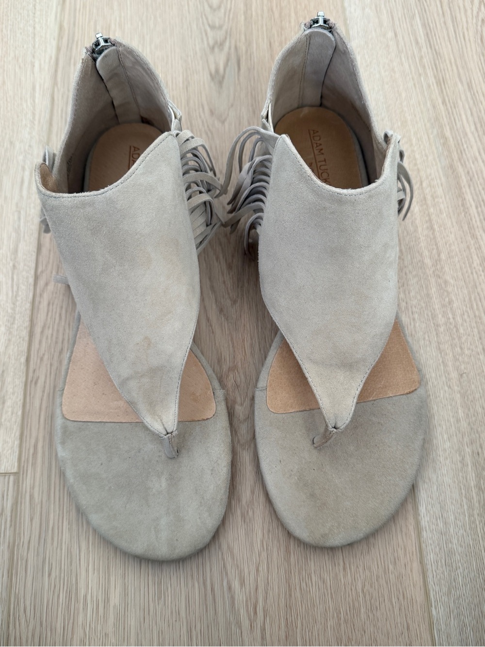 Adam Tucker by Me Too "Adina" suede fringe thong sandals 10